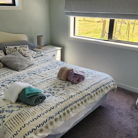 Aberdeen Cottage With Hobbit House Sleep-Out Tamahere Ngoại thất bức ảnh